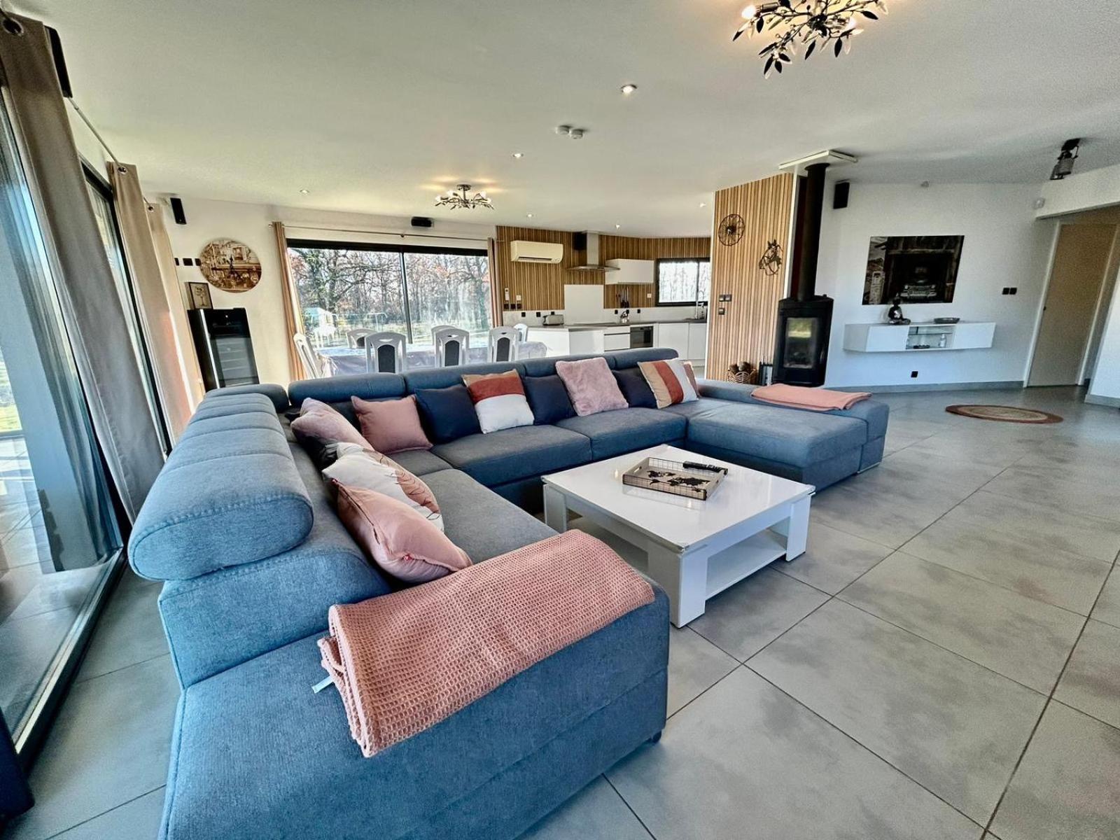 Maison Moderne Au Calme Avec Billard, Jacuzzi, Bain A Remous, Piscine, Babyfoot Labastide-du-Temple Exterior foto